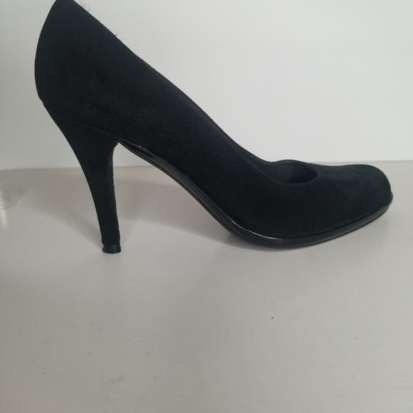 STUART WEITZMAN Black Round Toe Suede Pump Heels - Picture 12 of 12